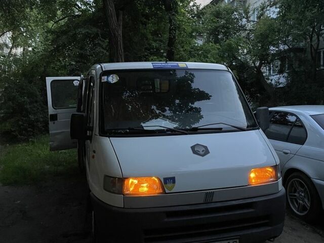 Белый Фиат Дукато, объемом двигателя 1.9 л и пробегом 600 тыс. км за 3700 $, фото 2 на Automoto.ua