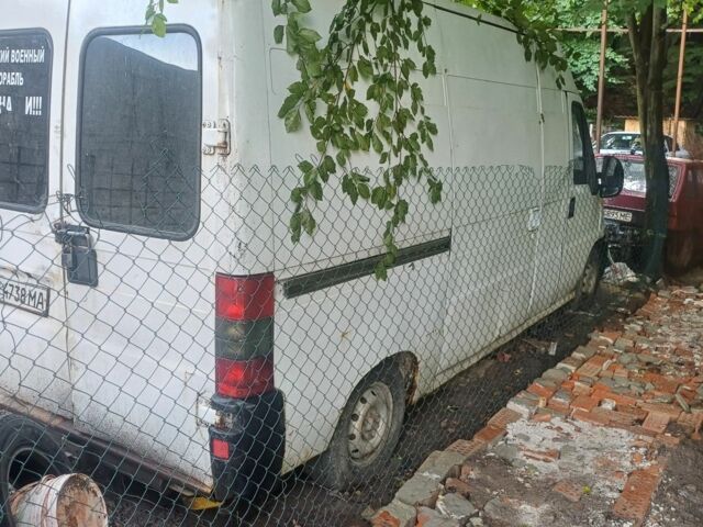Білий Фіат Дукато, об'ємом двигуна 2.8 л та пробігом 300 тис. км за 1100 $, фото 2 на Automoto.ua