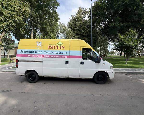 Білий Фіат Дукато, об'ємом двигуна 2.8 л та пробігом 416 тис. км за 2800 $, фото 9 на Automoto.ua