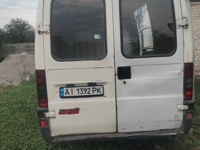 Білий Фіат Дукато, об'ємом двигуна 2.8 л та пробігом 780 тис. км за 2500 $, фото 4 на Automoto.ua