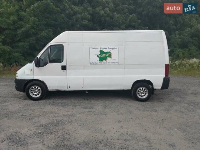 Белый Фиат Дукато, объемом двигателя 2.29 л и пробегом 576 тыс. км за 4000 $, фото 13 на Automoto.ua