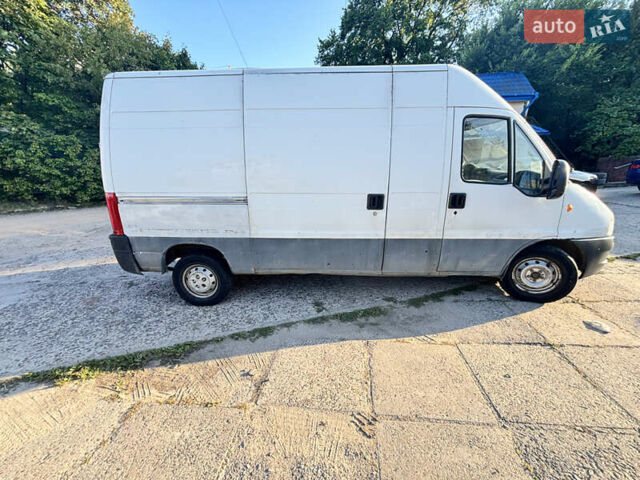 Фіат Дукато 2003 у Львові на Automoto.ua Білий Фіат Дукато, об'ємом двигуна 2.8 л та пробігом 483 тис. км за 3600 $, фото 2 на Automoto.ua