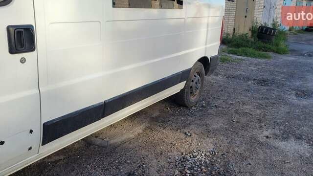 Білий Фіат Дукато, об'ємом двигуна 2.8 л та пробігом 586 тис. км за 4500 $, фото 7 на Automoto.ua