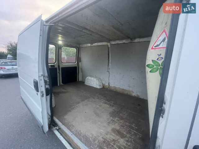 Белый Фиат Дукато, объемом двигателя 2.29 л и пробегом 494 тыс. км за 3500 $, фото 8 на Automoto.ua