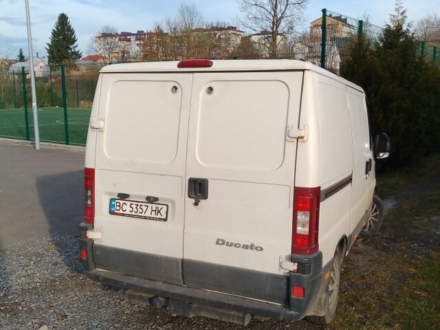 Белый Фиат Дукато, объемом двигателя 2.8 л и пробегом 342 тыс. км за 3500 $, фото 3 на Automoto.ua