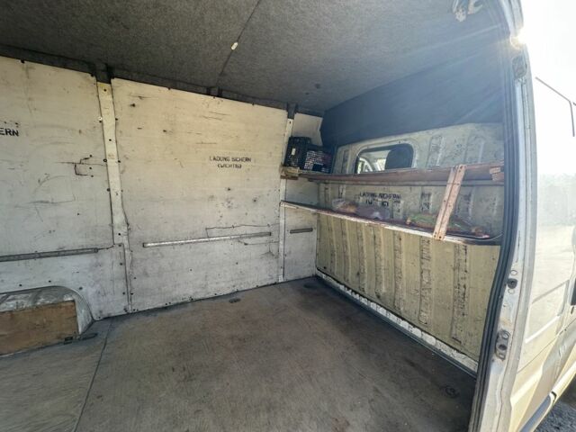 Белый Фиат Дукато, объемом двигателя 2.8 л и пробегом 482 тыс. км за 3700 $, фото 7 на Automoto.ua