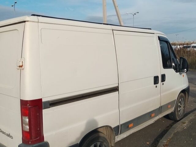 Белый Фиат Дукато, объемом двигателя 2.8 л и пробегом 342 тыс. км за 3500 $, фото 6 на Automoto.ua