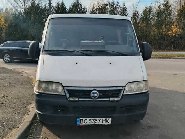 Белый Фиат Дукато, объемом двигателя 2.8 л и пробегом 342 тыс. км за 3500 $, фото 4 на Automoto.ua
