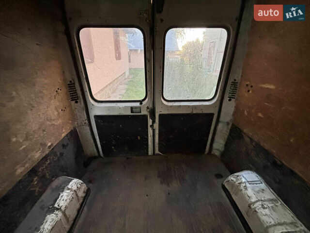 Белый Фиат Дукато, объемом двигателя 2.8 л и пробегом 345 тыс. км за 5300 $, фото 8 на Automoto.ua