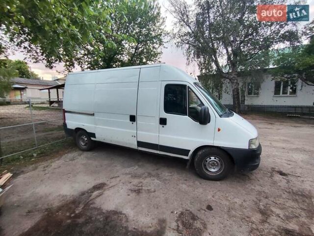 Белый Фиат Дукато, объемом двигателя 2.8 л и пробегом 503 тыс. км за 3300 $, фото 6 на Automoto.ua