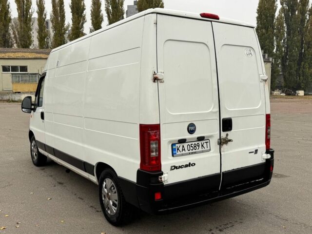 Белый Фиат Дукато, объемом двигателя 2.8 л и пробегом 330 тыс. км за 3999 $, фото 4 на Automoto.ua