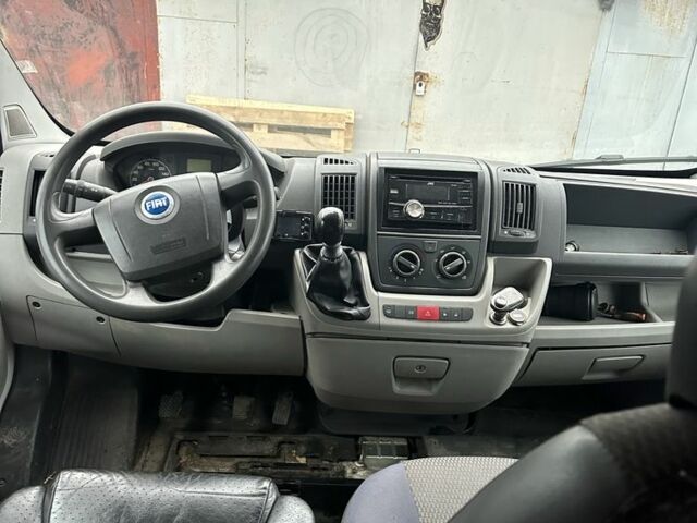 Белый Фиат Дукато, объемом двигателя 2.2 л и пробегом 310 тыс. км за 6300 $, фото 4 на Automoto.ua