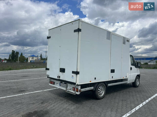 Белый Фиат Дукато, объемом двигателя 2.8 л и пробегом 498 тыс. км за 8700 $, фото 4 на Automoto.ua