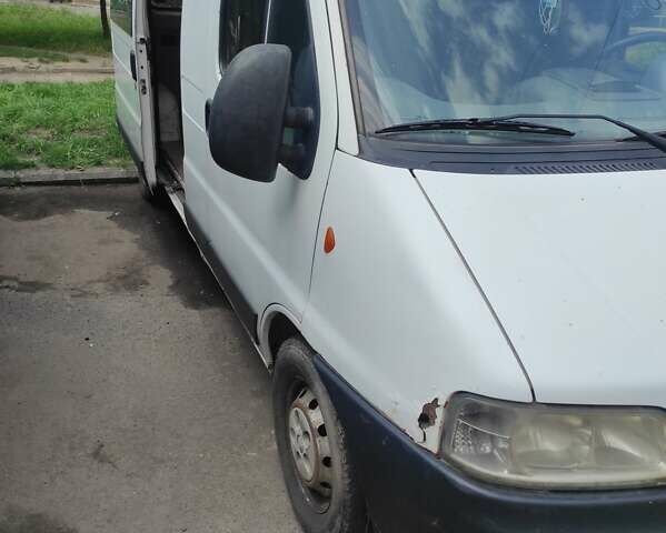Белый Фиат Дукато, объемом двигателя 2.8 л и пробегом 431 тыс. км за 5500 $, фото 8 на Automoto.ua