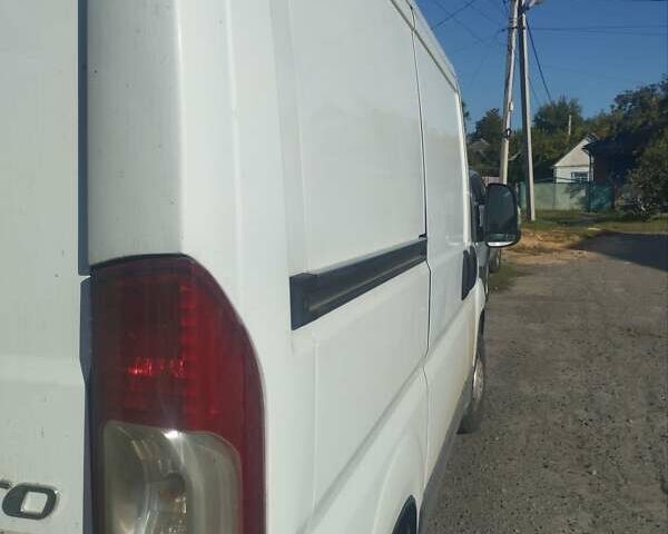 Білий Фіат Дукато, об'ємом двигуна 2.29 л та пробігом 405 тис. км за 6500 $, фото 2 на Automoto.ua