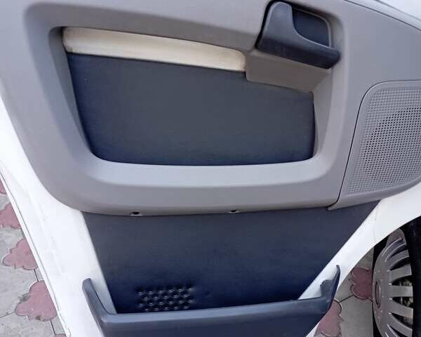 Білий Фіат Дукато, об'ємом двигуна 2.29 л та пробігом 430 тис. км за 7600 $, фото 10 на Automoto.ua