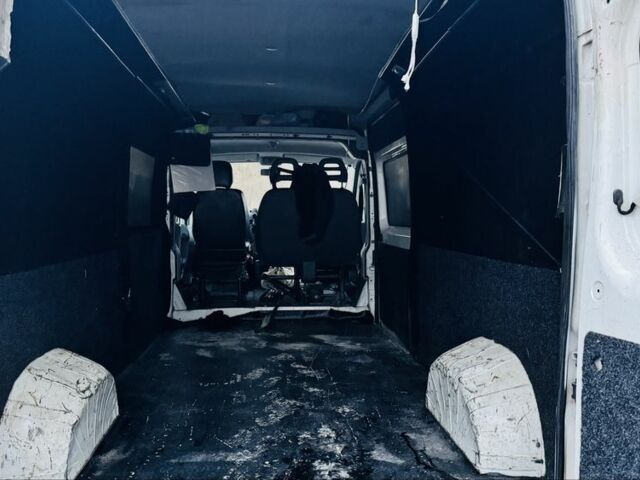 Белый Фиат Дукато, объемом двигателя 2.3 л и пробегом 700 тыс. км за 6000 $, фото 2 на Automoto.ua