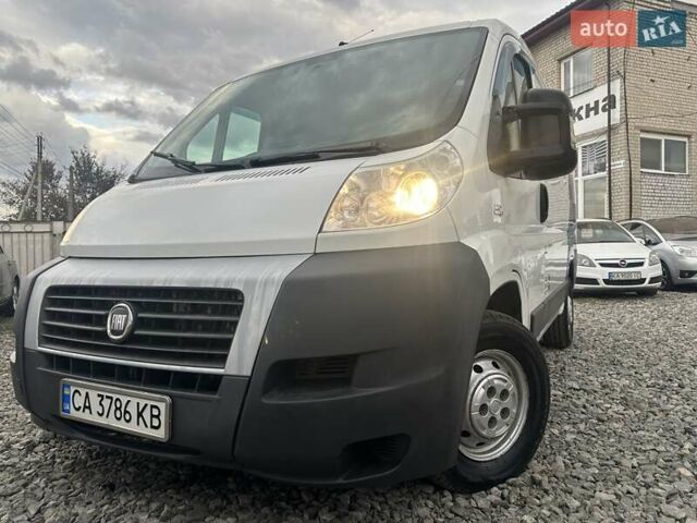 Белый Фиат Дукато, объемом двигателя 2.3 л и пробегом 376 тыс. км за 8800 $, фото 7 на Automoto.ua