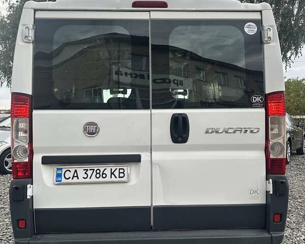 Белый Фиат Дукато, объемом двигателя 2.3 л и пробегом 376 тыс. км за 8800 $, фото 9 на Automoto.ua