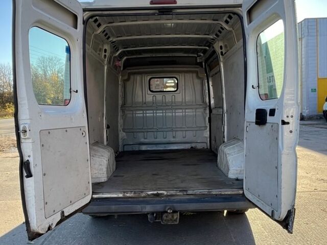 Белый Фиат Дукато, объемом двигателя 2.3 л и пробегом 278 тыс. км за 4999 $, фото 2 на Automoto.ua