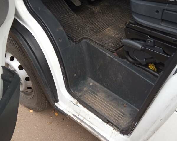 Белый Фиат Дукато, объемом двигателя 2.3 л и пробегом 650 тыс. км за 5300 $, фото 7 на Automoto.ua