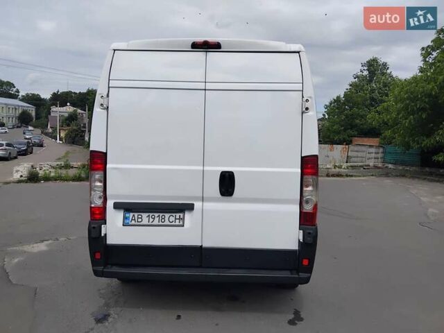 Білий Фіат Дукато, об'ємом двигуна 2.2 л та пробігом 386 тис. км за 7400 $, фото 7 на Automoto.ua