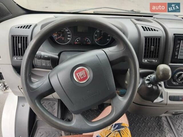 Білий Фіат Дукато, об'ємом двигуна 2.2 л та пробігом 386 тис. км за 7400 $, фото 39 на Automoto.ua