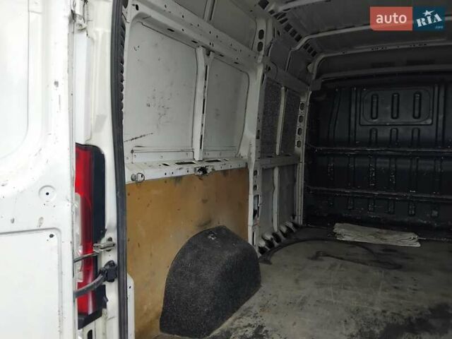 Білий Фіат Дукато, об'ємом двигуна 2.2 л та пробігом 386 тис. км за 7400 $, фото 45 на Automoto.ua