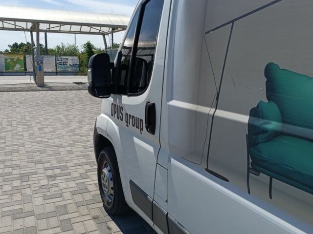 Белый Фиат Дукато, объемом двигателя 2.2 л и пробегом 300 тыс. км за 7999 $, фото 7 на Automoto.ua