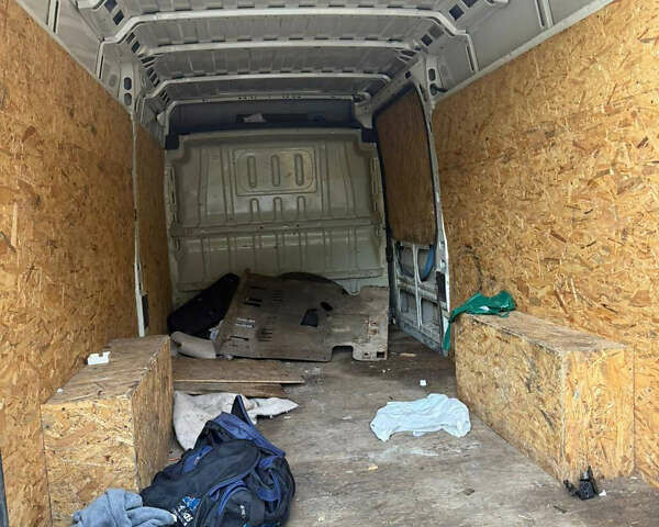 Білий Фіат Дукато, об'ємом двигуна 2.29 л та пробігом 365 тис. км за 8900 $, фото 6 на Automoto.ua