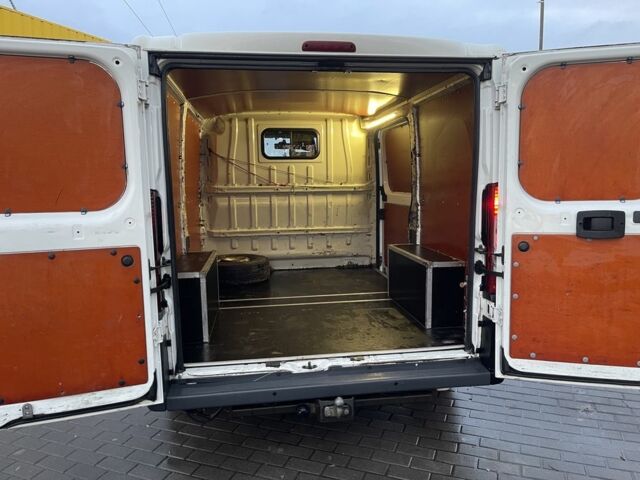 Белый Фиат Дукато, объемом двигателя 2 л и пробегом 380 тыс. км за 8750 $, фото 5 на Automoto.ua