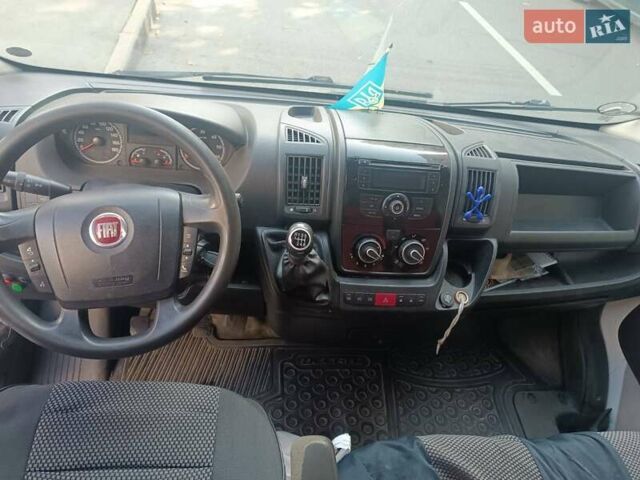 Белый Фиат Дукато, объемом двигателя 2.29 л и пробегом 305 тыс. км за 12600 $, фото 2 на Automoto.ua