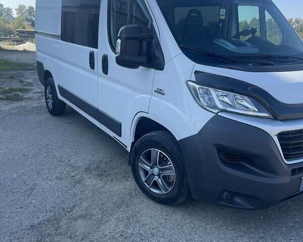 Белый Фиат Дукато, объемом двигателя 2.29 л и пробегом 260 тыс. км за 13300 $, фото 11 на Automoto.ua