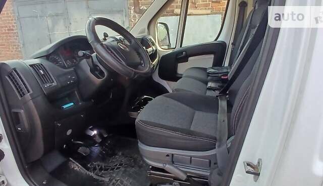 Белый Фиат Дукато, объемом двигателя 2.3 л и пробегом 505 тыс. км за 12500 $, фото 7 на Automoto.ua