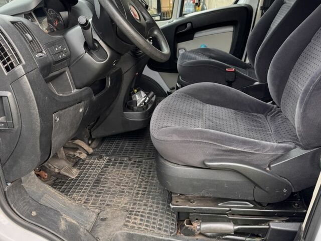 Білий Фіат Дукато, об'ємом двигуна 2.3 л та пробігом 385 тис. км за 11500 $, фото 9 на Automoto.ua