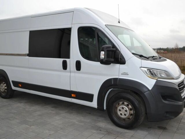 Белый Фиат Дукато, объемом двигателя 2.3 л и пробегом 213 тыс. км за 9500 $, фото 1 на Automoto.ua