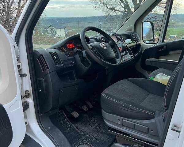 Белый Фиат Дукато, объемом двигателя 3 л и пробегом 338 тыс. км за 11500 $, фото 1 на Automoto.ua