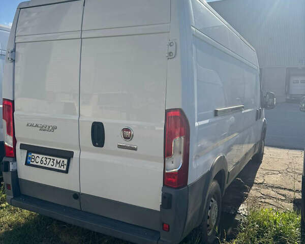 Белый Фиат Дукато, объемом двигателя 2.3 л и пробегом 179 тыс. км за 13500 $, фото 3 на Automoto.ua