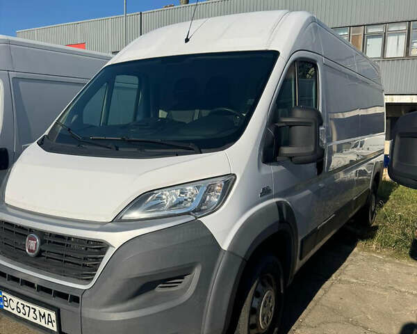 Белый Фиат Дукато, объемом двигателя 2.3 л и пробегом 179 тыс. км за 13500 $, фото 1 на Automoto.ua