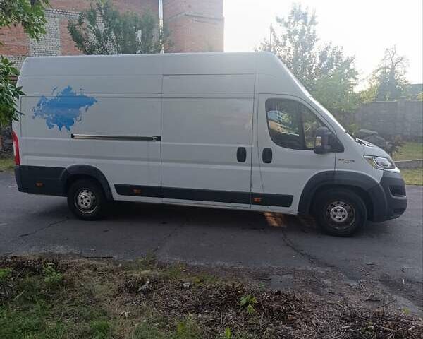 Белый Фиат Дукато, объемом двигателя 2.29 л и пробегом 585 тыс. км за 11400 $, фото 9 на Automoto.ua