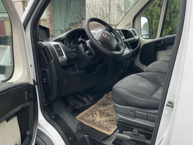 Білий Фіат Дукато, об'ємом двигуна 2.3 л та пробігом 300 тис. км за 14500 $, фото 7 на Automoto.ua