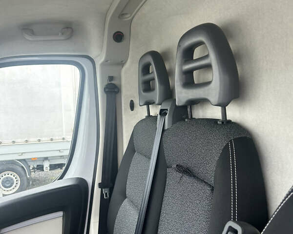 Білий Фіат Дукато, об'ємом двигуна 0 л та пробігом 195 тис. км за 14800 $, фото 20 на Automoto.ua