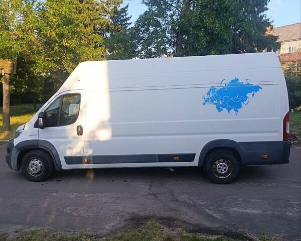 Белый Фиат Дукато, объемом двигателя 2.29 л и пробегом 585 тыс. км за 11400 $, фото 8 на Automoto.ua