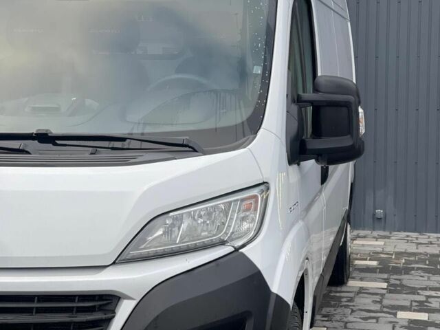 Белый Фиат Дукато, объемом двигателя 2.3 л и пробегом 323 тыс. км за 11500 $, фото 2 на Automoto.ua