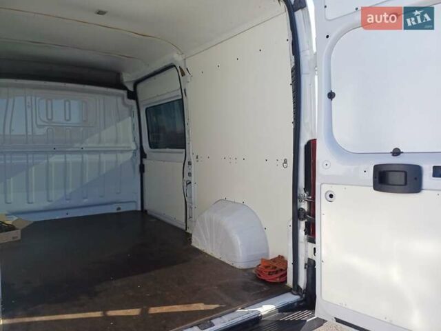 Білий Фіат Дукато, об'ємом двигуна 2.3 л та пробігом 300 тис. км за 14500 $, фото 15 на Automoto.ua