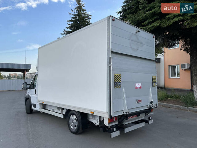 Белый Фиат Дукато, объемом двигателя 2.3 л и пробегом 280 тыс. км за 16900 $, фото 5 на Automoto.ua