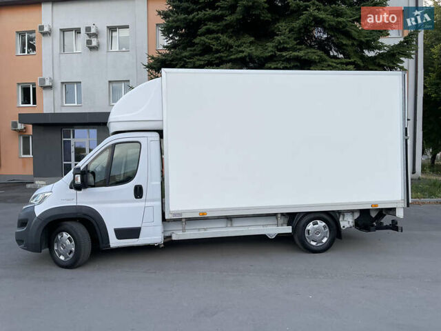 Белый Фиат Дукато, объемом двигателя 2.3 л и пробегом 280 тыс. км за 16900 $, фото 3 на Automoto.ua