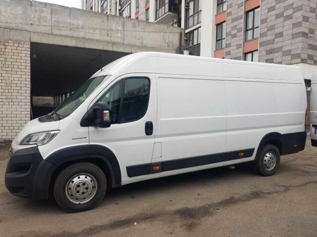 Белый Фиат Дукато, объемом двигателя 2.3 л и пробегом 244 тыс. км за 17100 $, фото 1 на Automoto.ua