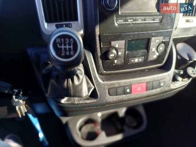 Білий Фіат Дукато, об'ємом двигуна 2.3 л та пробігом 300 тис. км за 14500 $, фото 7 на Automoto.ua