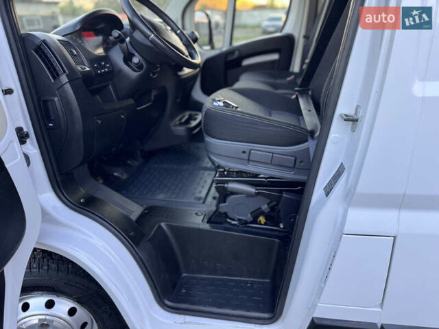Білий Фіат Дукато, об'ємом двигуна 2.3 л та пробігом 260 тис. км за 16900 $, фото 21 на Automoto.ua